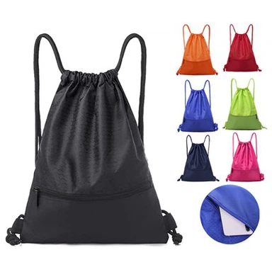 Bolso con cordón con cremallera